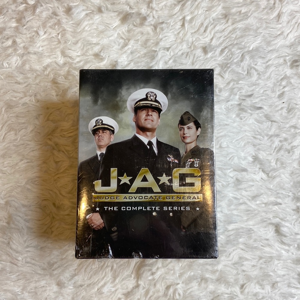 JAG The Complete Series 55 Disc DVD Set - Picture 2 of 7
